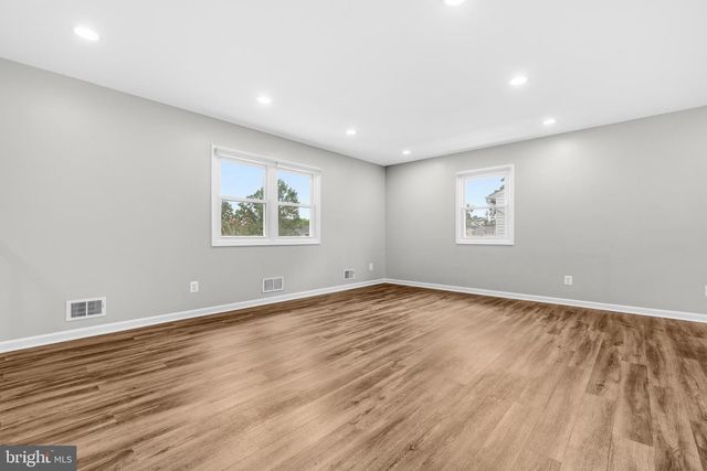 5915 LARPIN LN, Alexandria, VA 22310