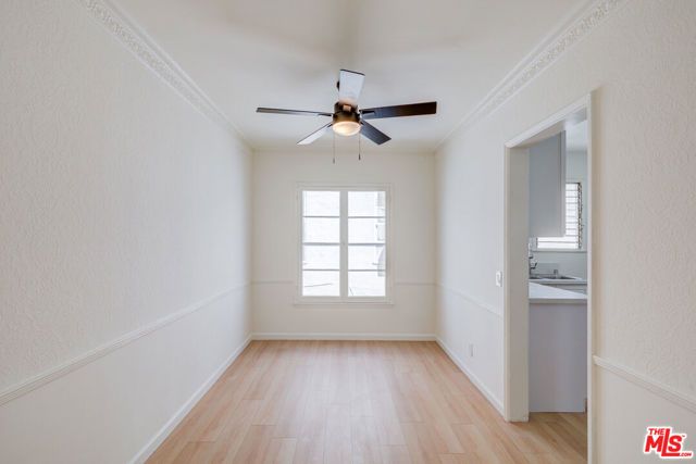 143 S Canon Drive B, Beverly Hills, CA 90212