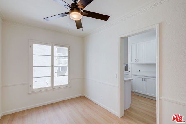143 S Canon Drive B, Beverly Hills, CA 90212