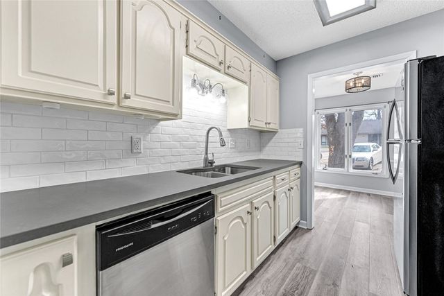 32 Mellor Lane, Bella Vista, AR 72715