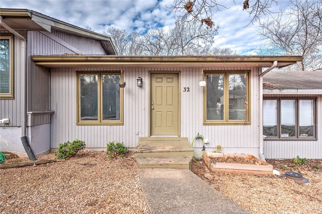 32 Mellor Lane, Bella Vista, AR 72715