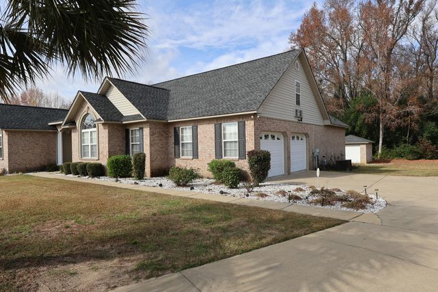 3390 Southern Hills Drive, Sumter, SC 29150