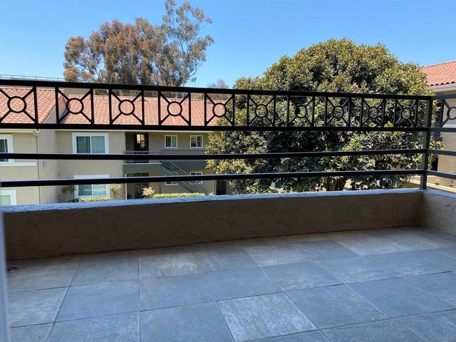 7405 Charmant 2324, San Diego, CA 92122