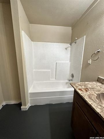 325 E french pl, San Antonio, TX 78212