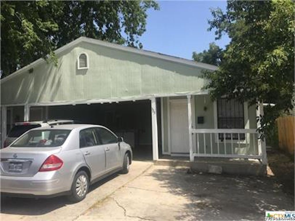 325 E french pl, San Antonio, TX 78212