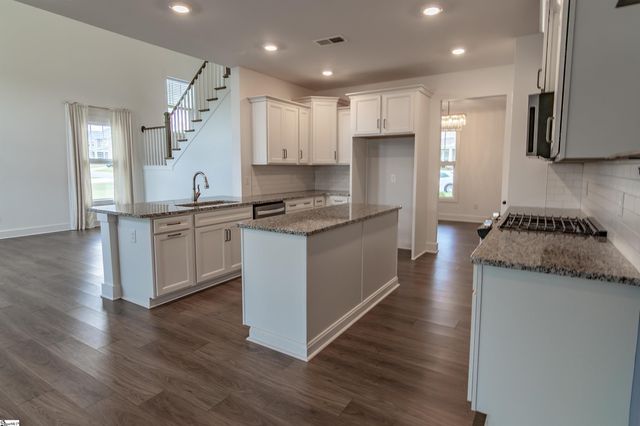 701 Oak Hill Lane, Belton, SC 29627