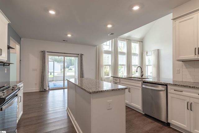 701 Oak Hill Lane, Belton, SC 29627