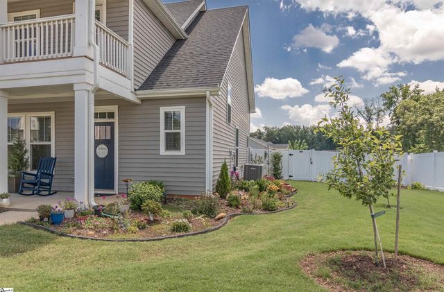 701 Oak Hill Lane, Belton, SC 29627