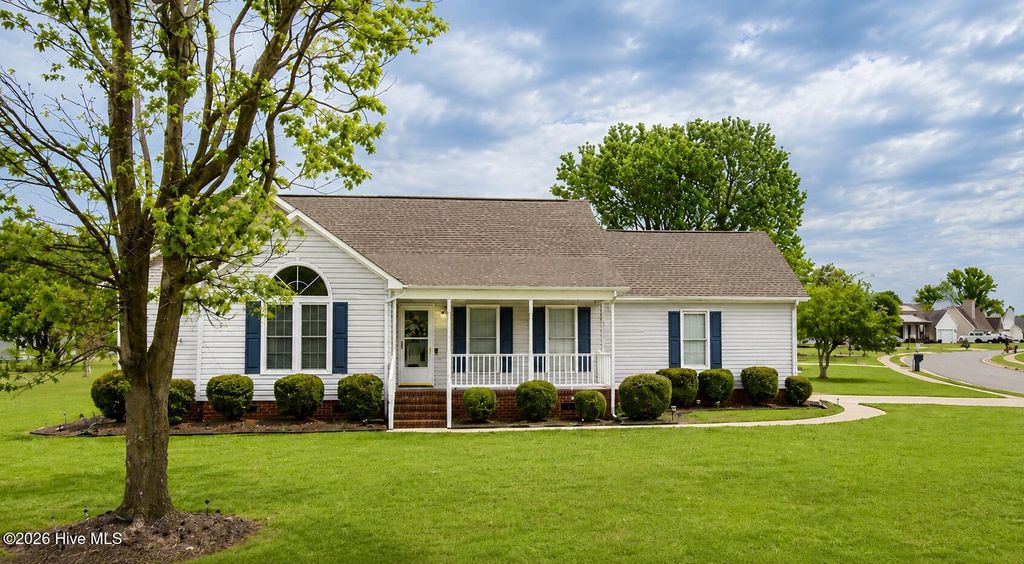 200 Woodcroft Drive, Goldsboro, NC 27534