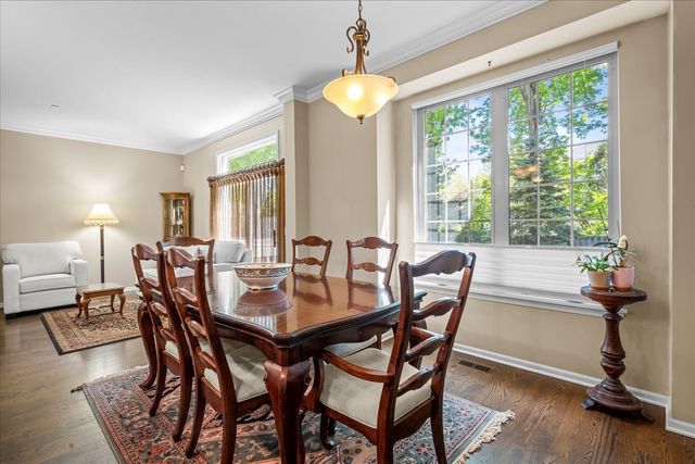6395 Cunningham Court A, Gurnee, IL 60031