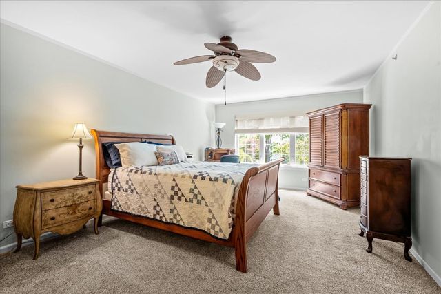 6395 Cunningham Court A, Gurnee, IL 60031