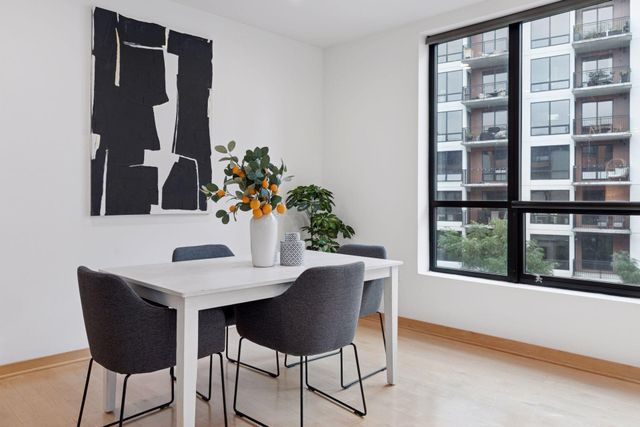 3104 W Lake Street 305, Minneapolis, MN 55416