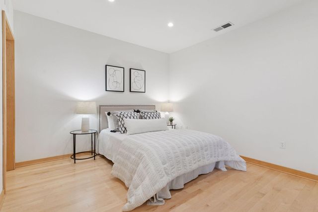 3104 W Lake Street 305, Minneapolis, MN 55416