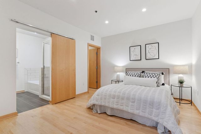 3104 W Lake Street 305, Minneapolis, MN 55416