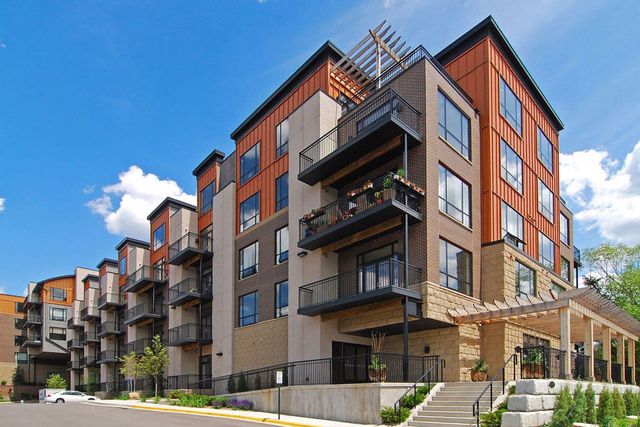 3104 W Lake Street 305, Minneapolis, MN 55416