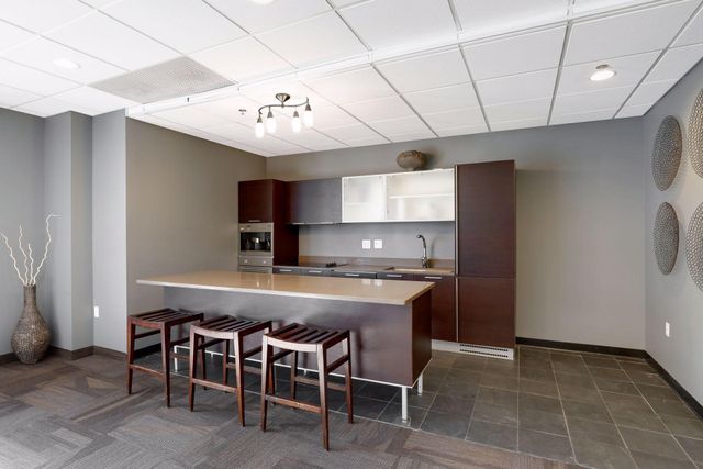 3104 W Lake Street 305, Minneapolis, MN 55416