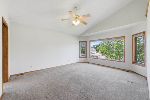 12363 W Meribeau Ct, Wichita, KS 67235