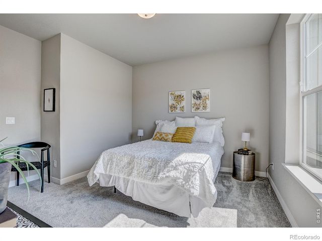 420 High Point Drive 105, Longmont, CO 80504