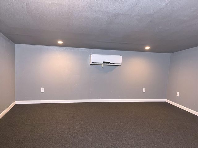 525 Fm 80 N, Streetman, TX 75859