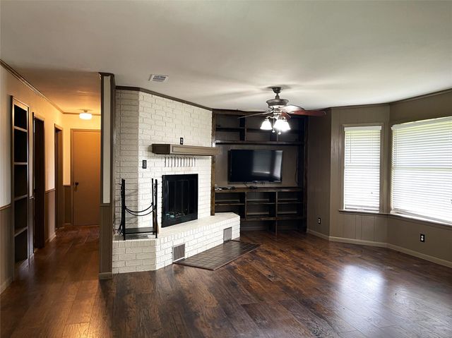 525 Fm 80 N, Streetman, TX 75859
