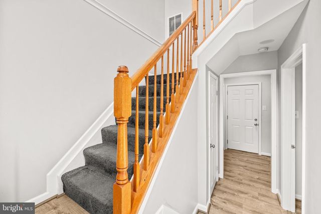 884 LOWE RD, Middle River, MD 21220