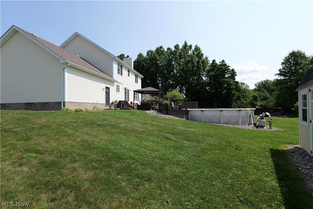 5295 Sycamore Hill Drive, New Middletown, OH 44442
