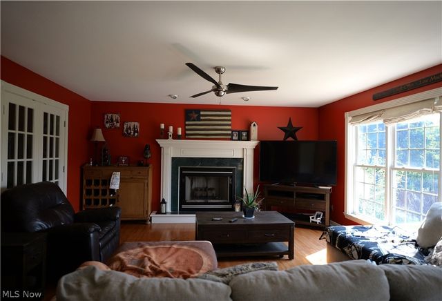 5295 Sycamore Hill Drive, New Middletown, OH 44442