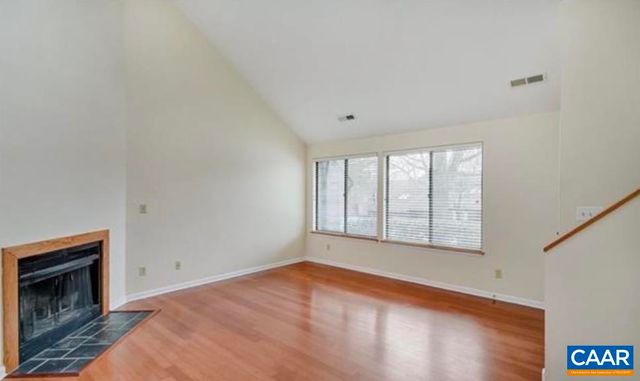 1583 BIRNAM DR, Charlottesville, VA 22901