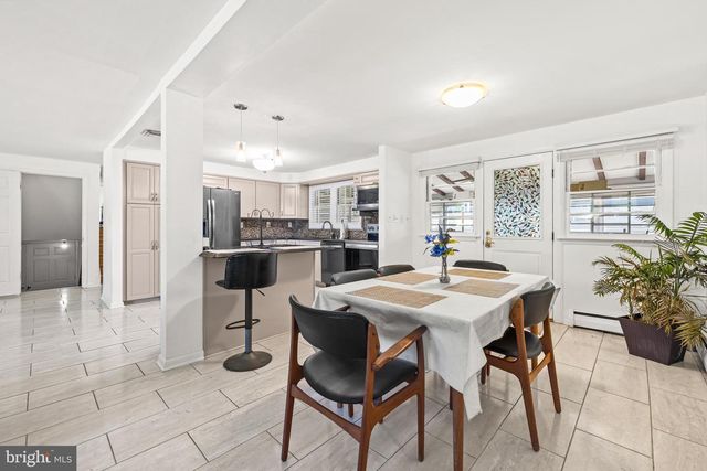 2115 SUBURBAN GREENS DR, Lutherville Timonium, MD 21093