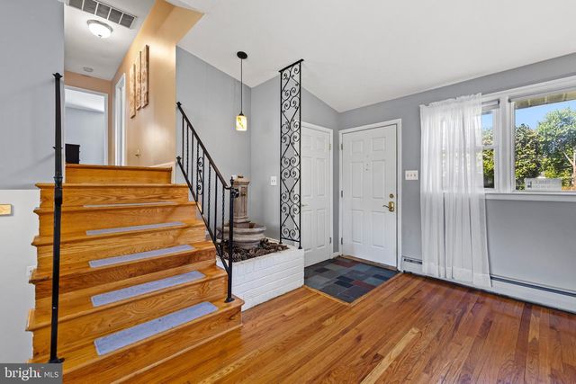 2115 SUBURBAN GREENS DR, Lutherville Timonium, MD 21093