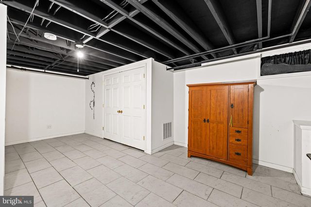 2115 SUBURBAN GREENS DR, Lutherville Timonium, MD 21093