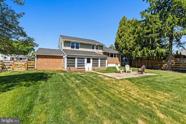 2115 SUBURBAN GREENS DR, Lutherville Timonium, MD 21093