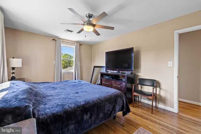 2115 SUBURBAN GREENS DR, Lutherville Timonium, MD 21093