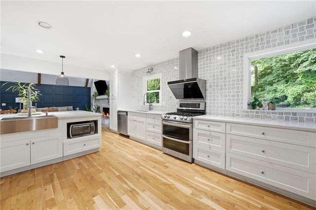 3043 S Meadow Court, Marietta, GA 30062