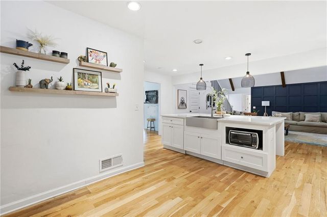 3043 S Meadow Court, Marietta, GA 30062