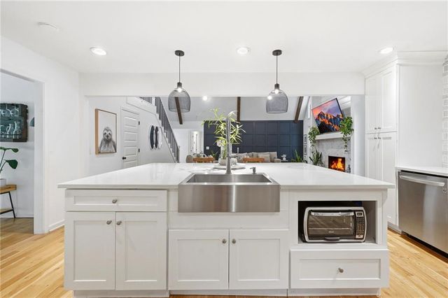 3043 S Meadow Court, Marietta, GA 30062