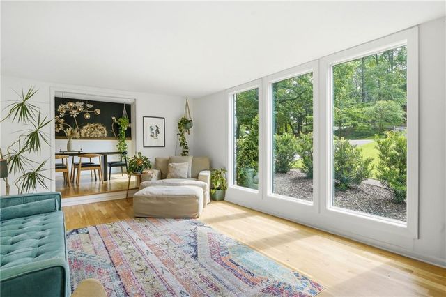 3043 S Meadow Court, Marietta, GA 30062
