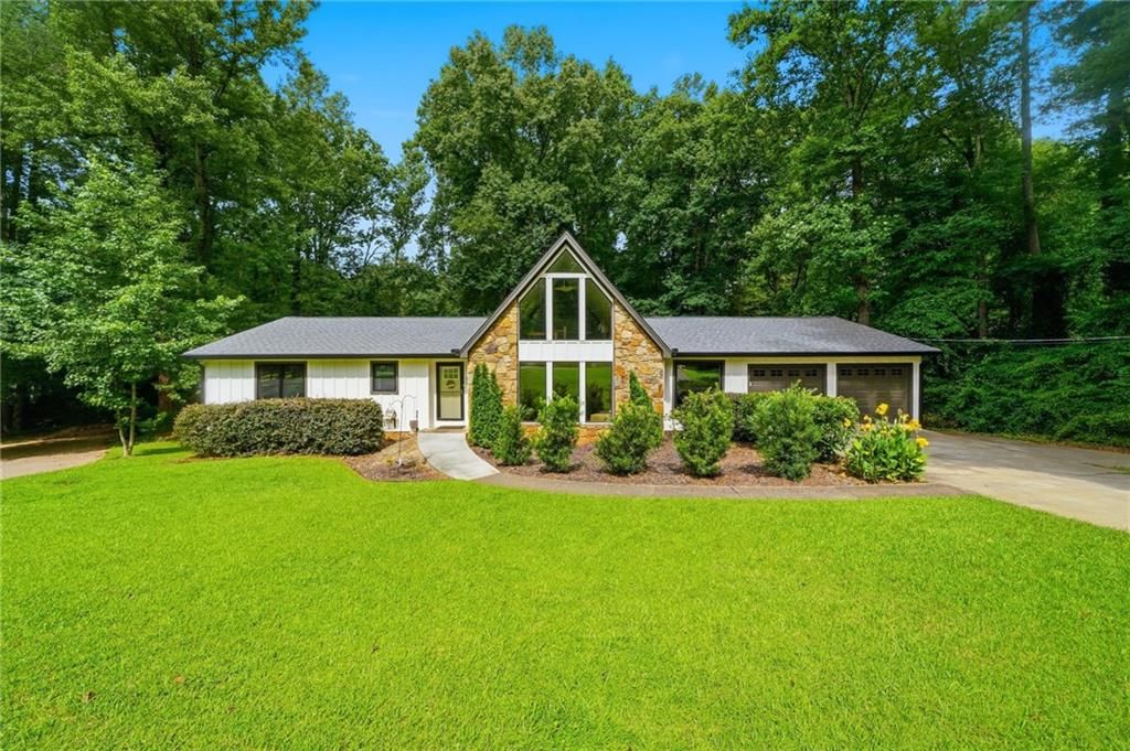 3043 S Meadow Court, Marietta, GA 30062