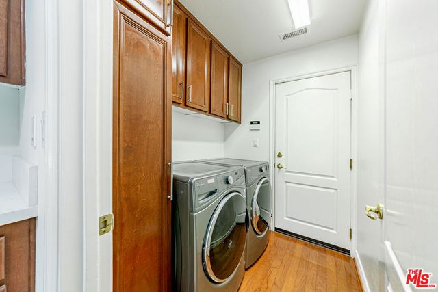 25684 Via Ventana, Valencia, CA 91381