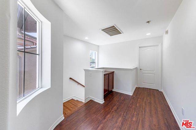 25684 Via Ventana, Valencia, CA 91381