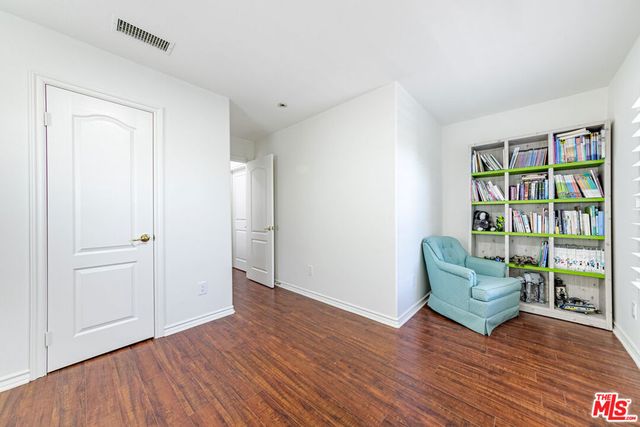25684 Via Ventana, Valencia, CA 91381