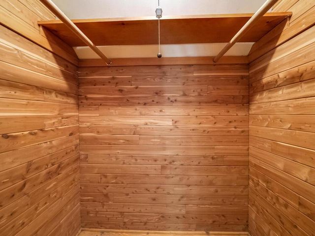 3036 Nevada Avenue S, Saint Louis Park, MN 55426