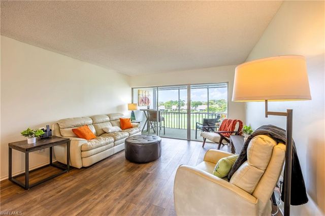 6220 Augusta DR 309, Fort Myers, FL 33907