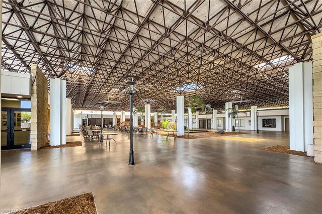 6220 Augusta DR 309, Fort Myers, FL 33907