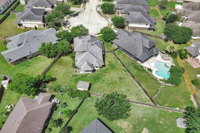 16702 Savannah Park Drive, Cypress, TX 77429