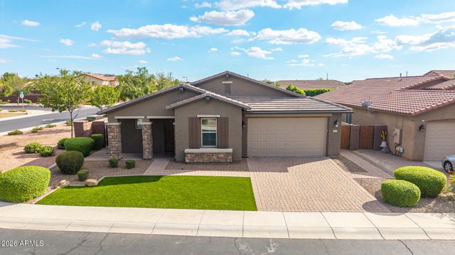 1075 W REDWOOD Avenue, Queen Creek, AZ 85140