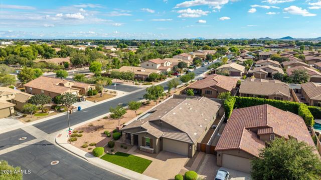 1075 W REDWOOD Avenue, Queen Creek, AZ 85140