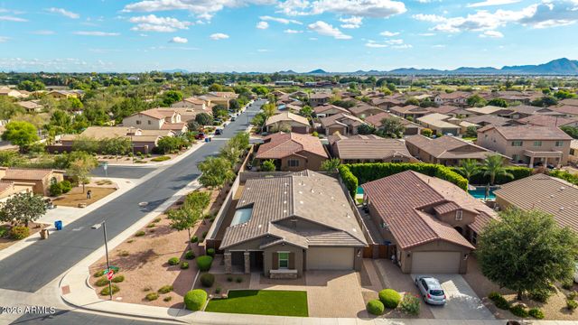 1075 W REDWOOD Avenue, Queen Creek, AZ 85140