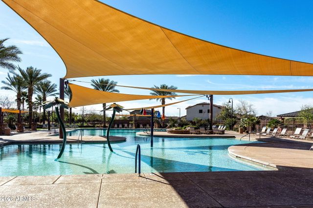 1075 W REDWOOD Avenue, Queen Creek, AZ 85140