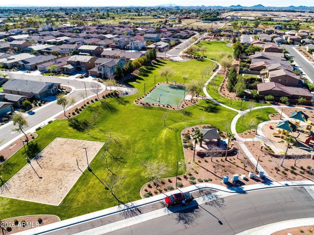 1075 W REDWOOD Avenue, Queen Creek, AZ 85140